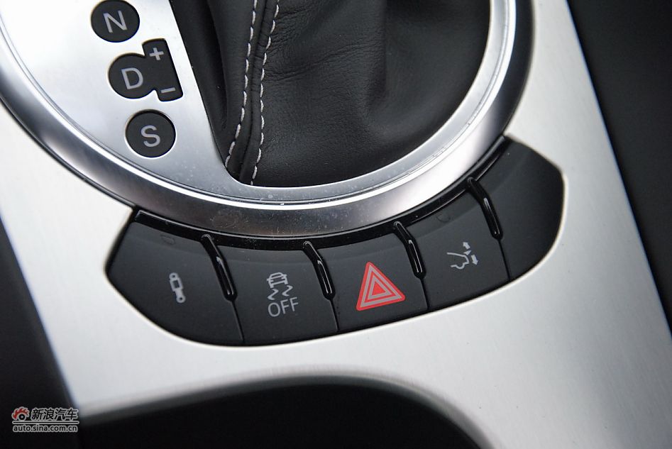 2011款TTS Coupe内饰及配置