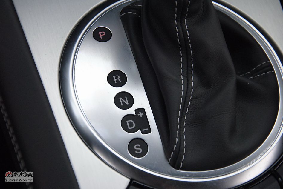 2011款TTS Coupe内饰及配置