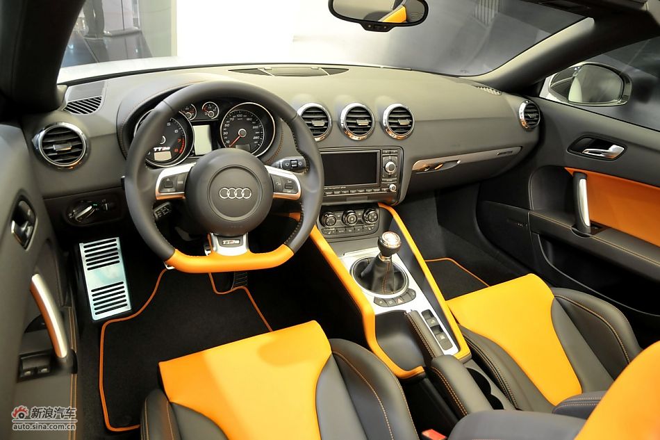 奥迪TT RS 2.5T内饰