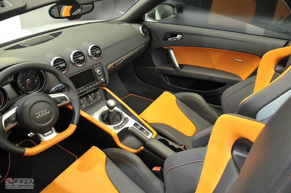 奥迪TT RS 2.5T内饰