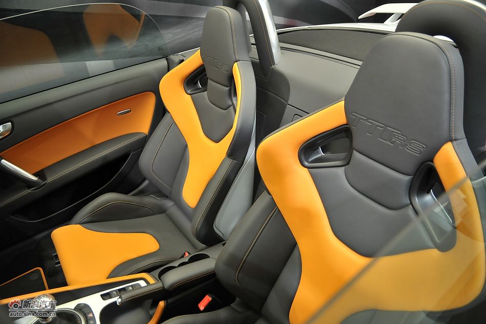 奥迪TT RS 2.5T内饰