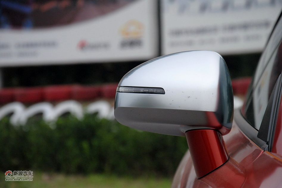 2011款TTS Coupe外观细节