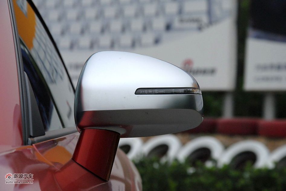 2011款TTS Coupe外观细节