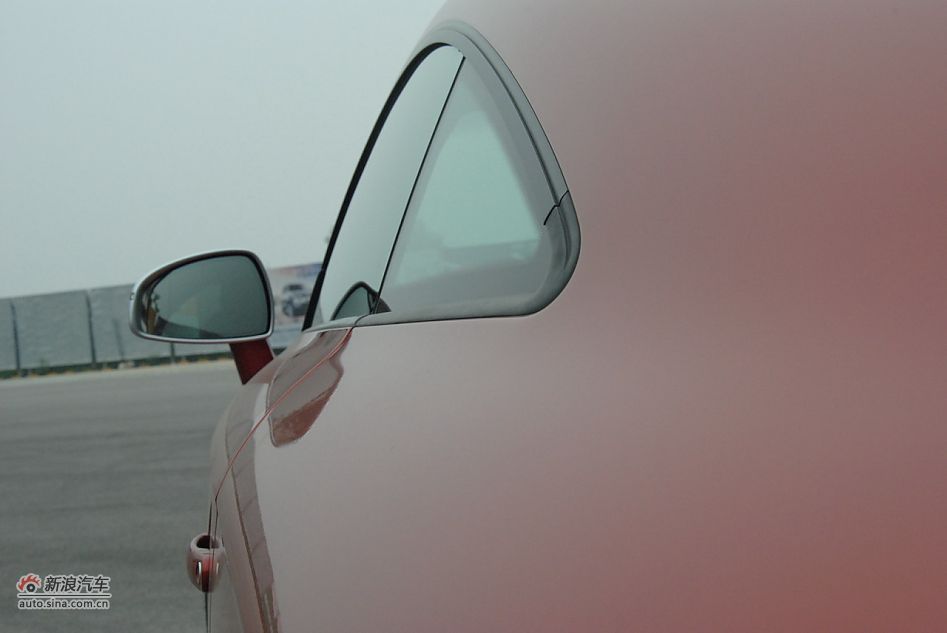 2011款TTS Coupe外观细节