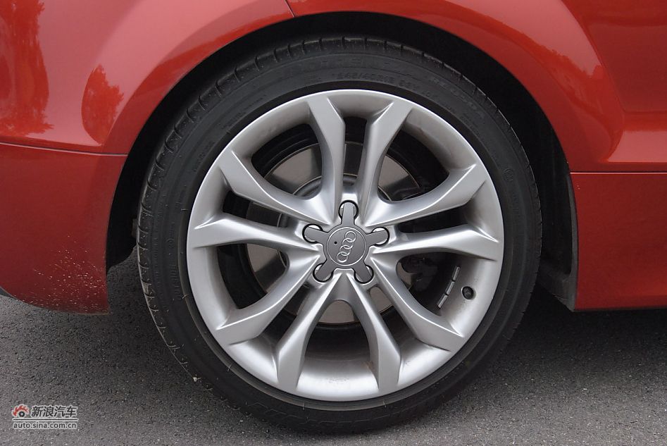 2011款TTS Coupe外观细节