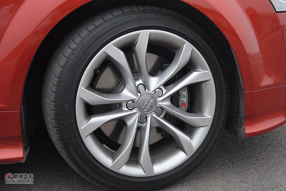 2011款TTS Coupe外观细节