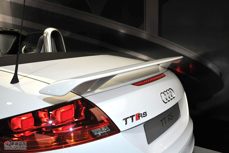 奥迪TT RS 2.5T车身细节