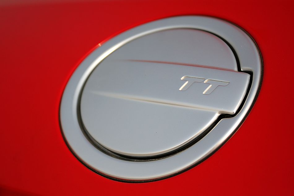 奥迪TT Roadster敞篷跑车外观图片