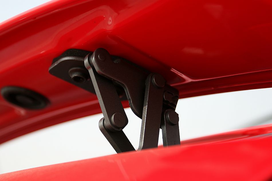 奥迪TT Roadster敞篷跑车外观图片