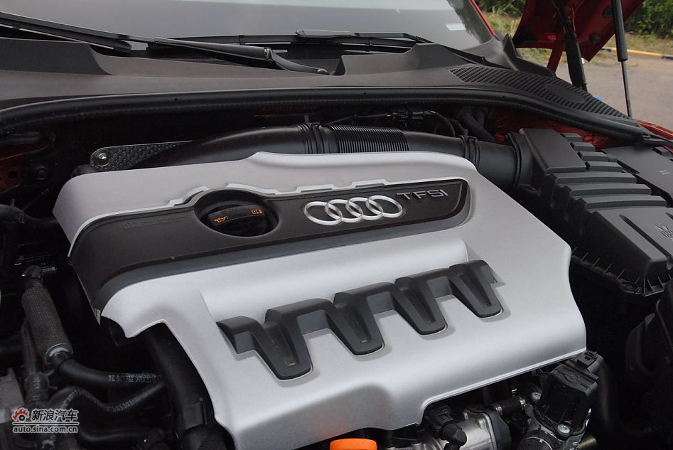 2011款TTS Coupe 2.0L TFSI发动机