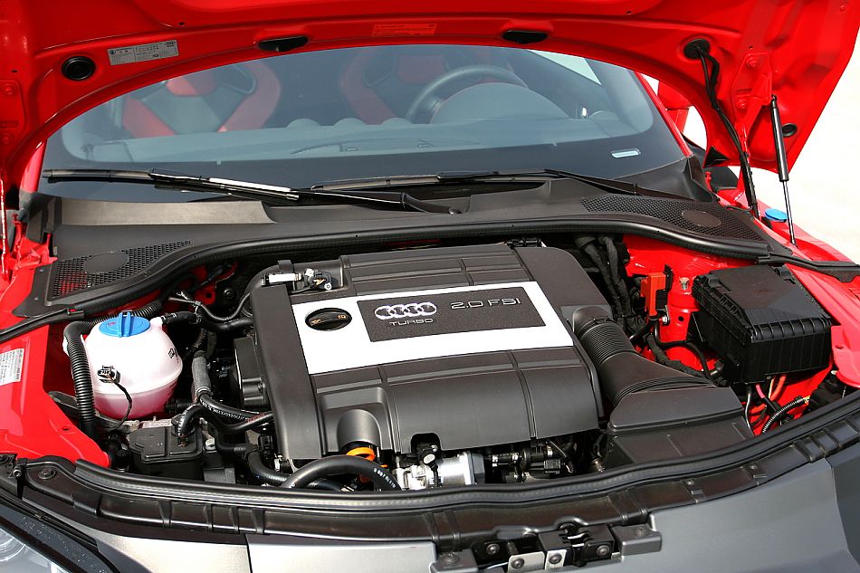 奥迪TT Roadster引擎图片