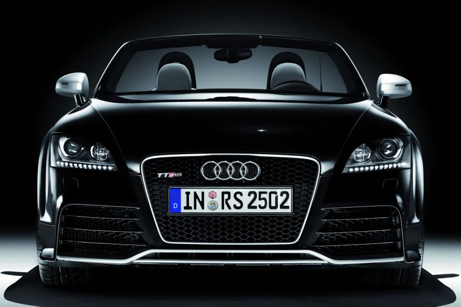 2010 Audi TT RS