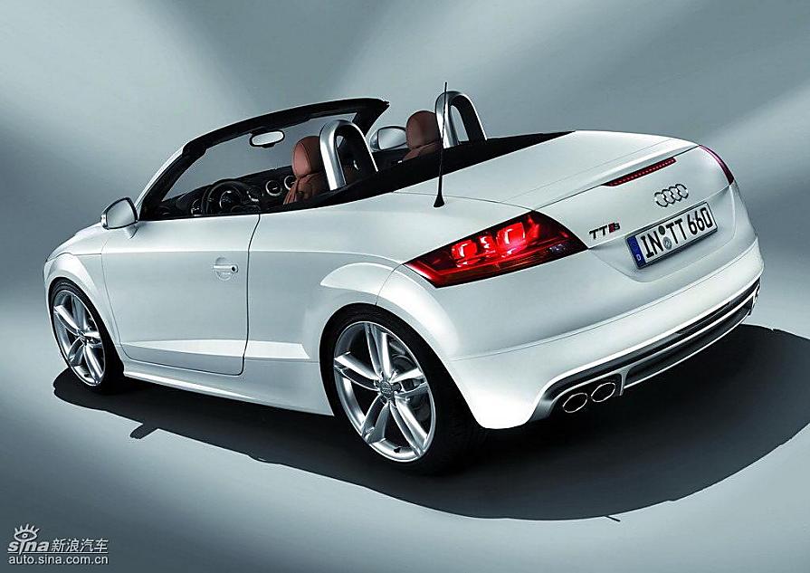 新款奥迪TTS敞篷版