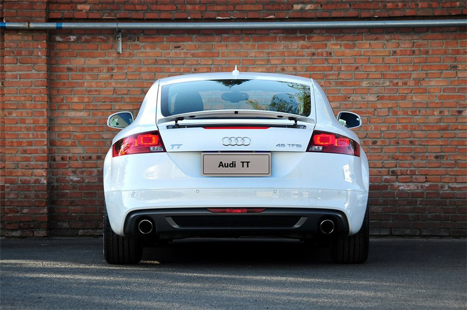 Coupe 2013款 2.0TFSI quattro 双离合 外观