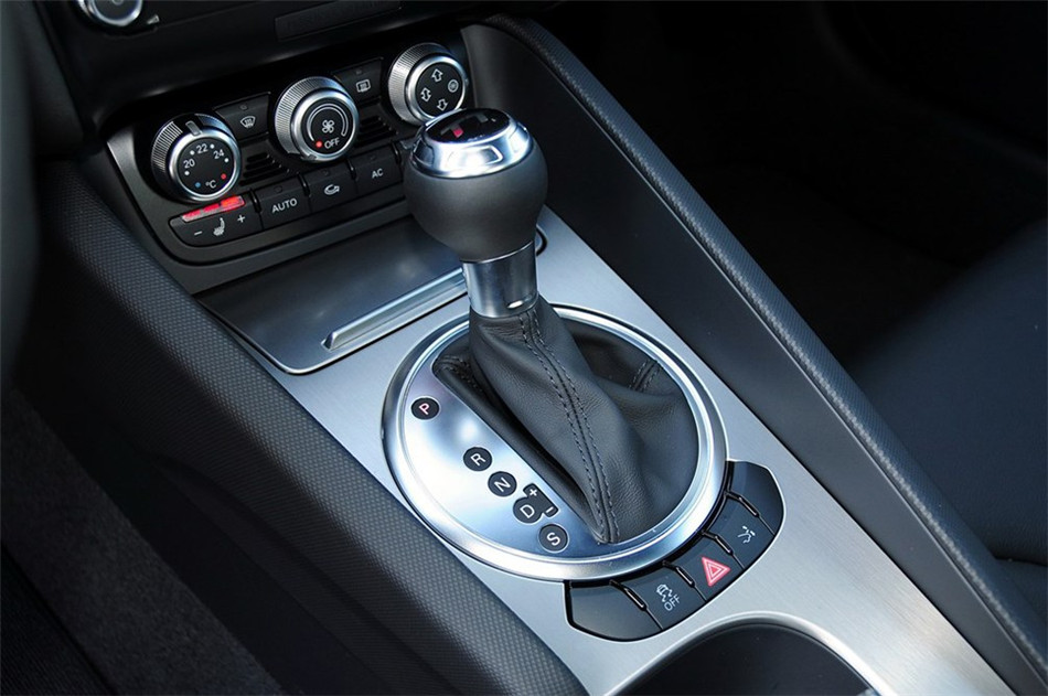 Coupe 2013款 2.0TFSI quattro 双离合 内饰