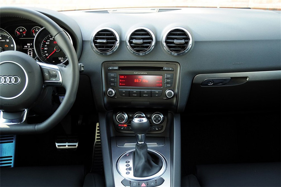 Coupe 2013款 2.0TFSI quattro 双离合 内饰