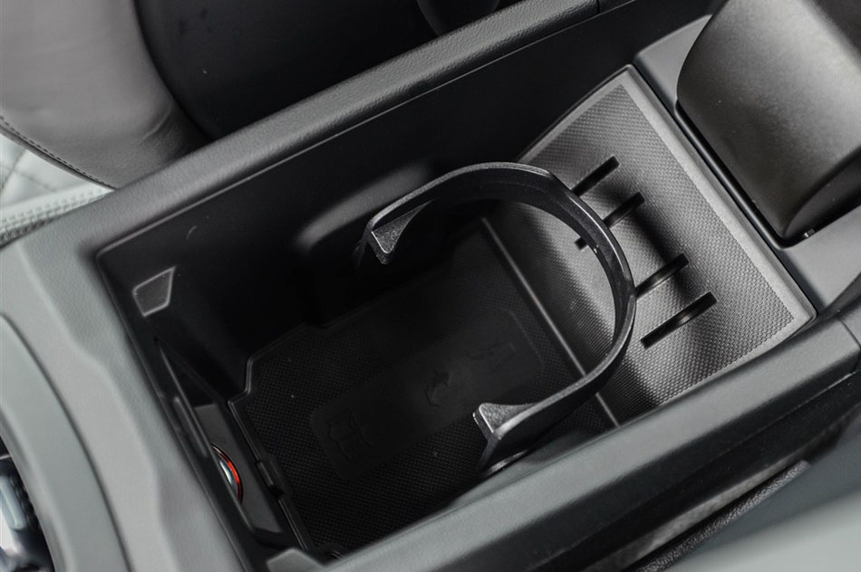 2015款 TT Coupe 45 TFSI quattro 座椅空间