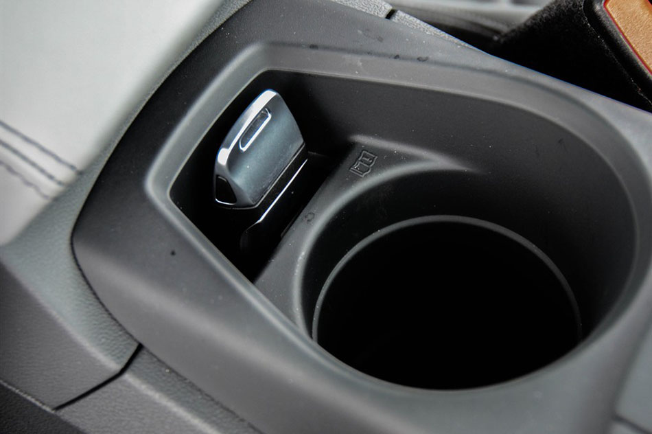 2015款 TT Coupe 45 TFSI quattro 座椅空间