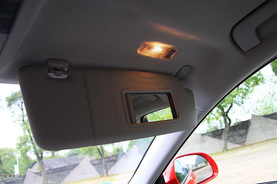 奥迪A3内饰实拍图