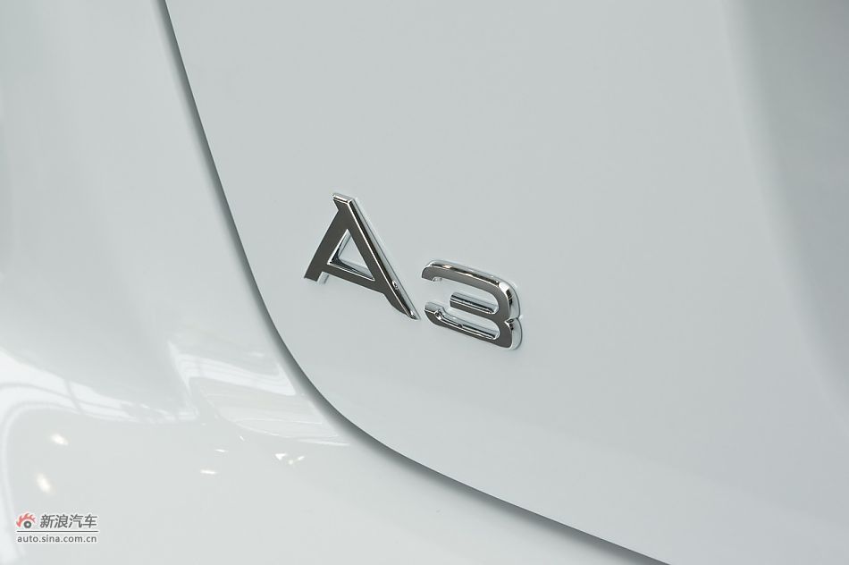 2012µA3
