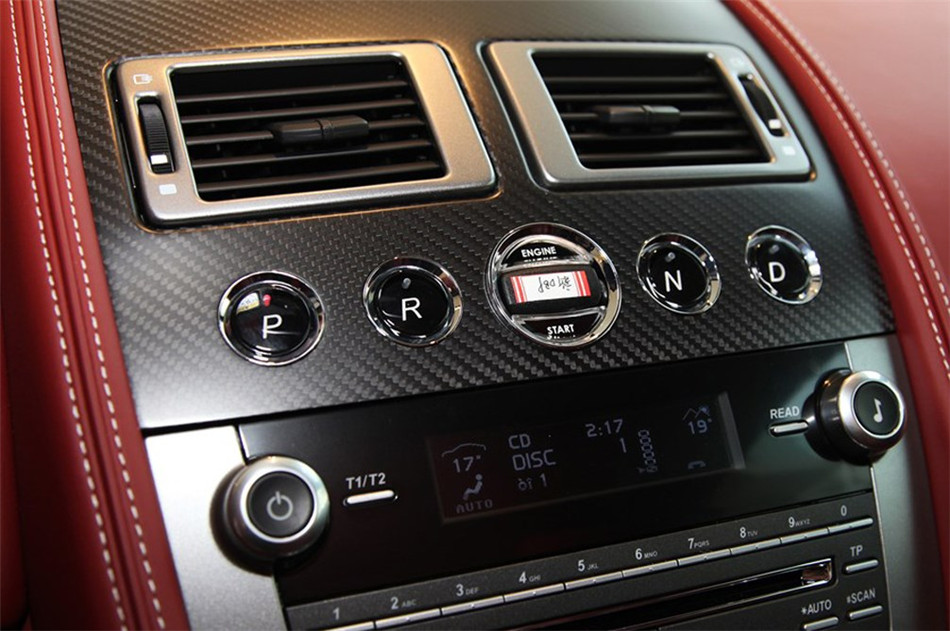 阿斯顿马丁DB9 2013款 6.0L Coupe 内饰