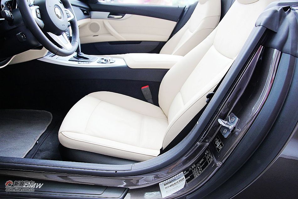 宝马Z4 sDrive23i内饰图片