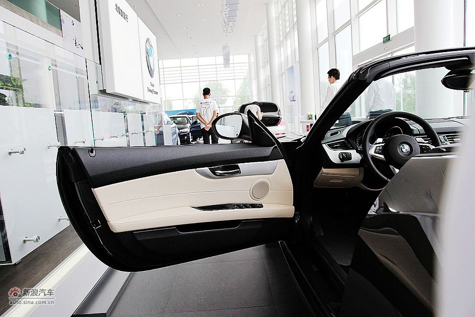 宝马Z4 sDrive23i内饰图片