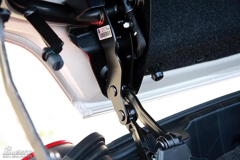全新宝马Z4试车实拍图细节与其他