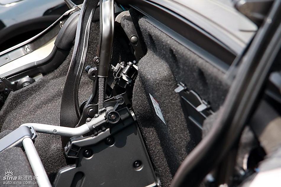 全新宝马Z4试车实拍图细节与其他