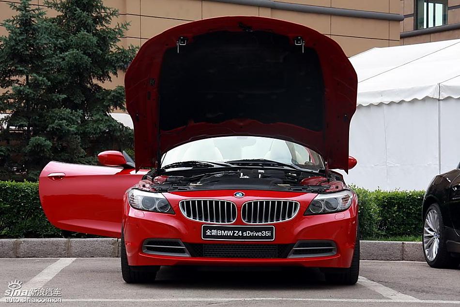 全新宝马Z4试车实拍图细节与其他