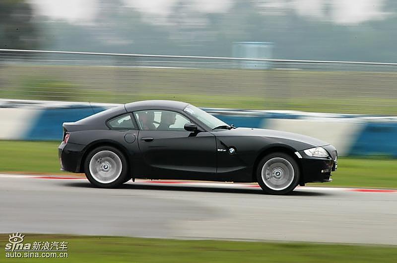 宝马Z4动态图