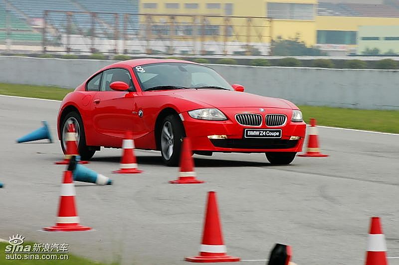 宝马Z4动态图