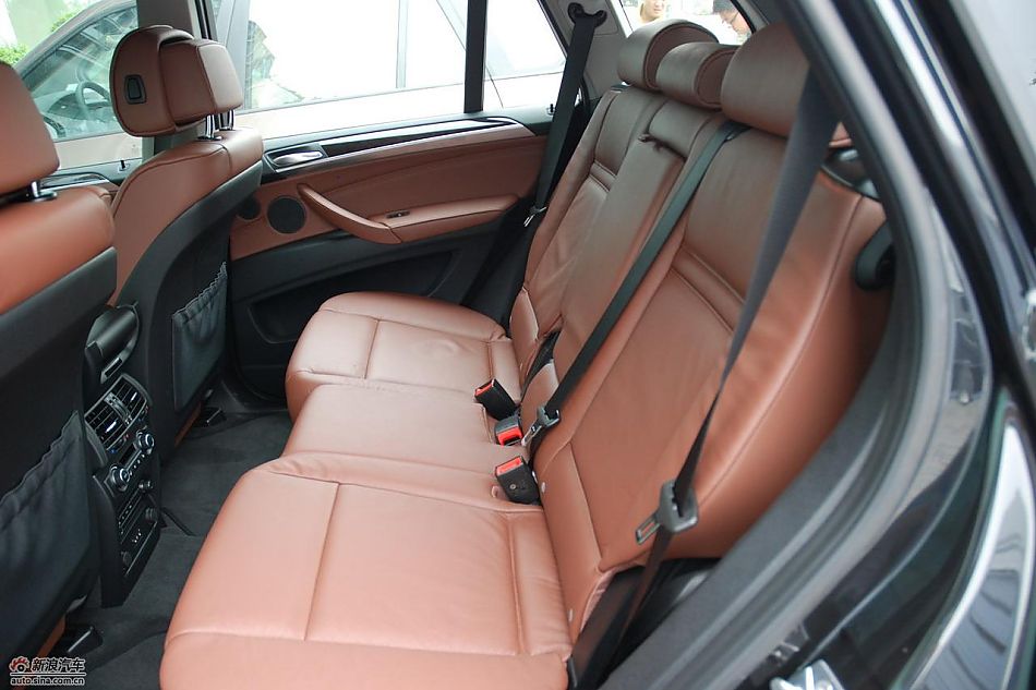 新宝马X5内饰