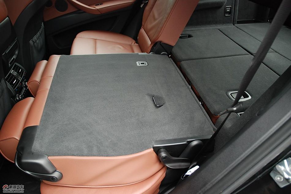 新宝马X5内饰