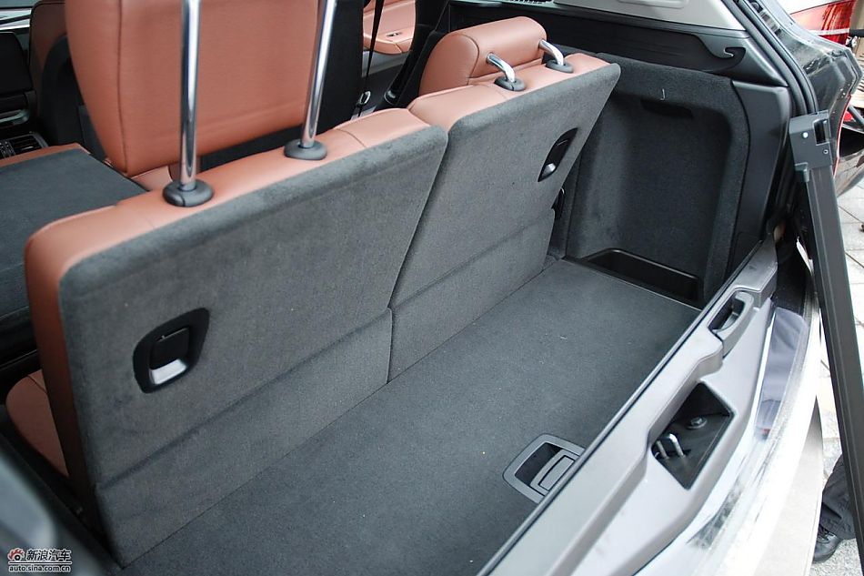 新宝马X5内饰