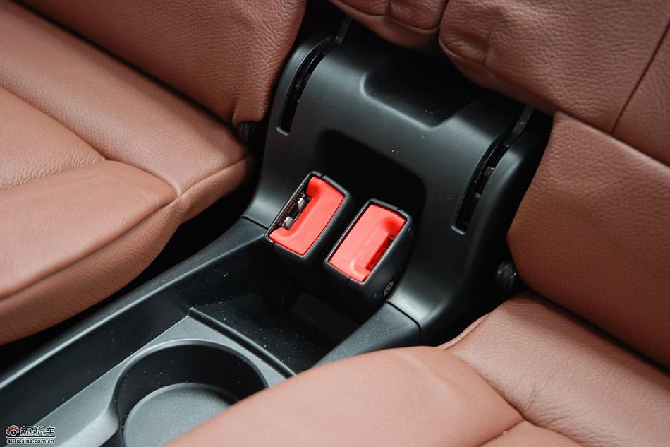新宝马X5内饰