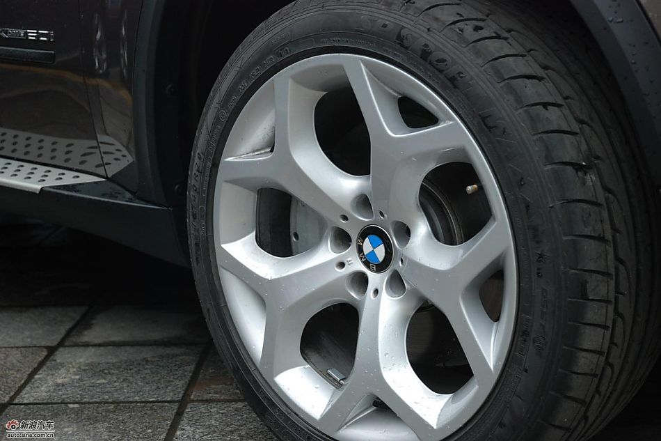 新宝马X5外观细节