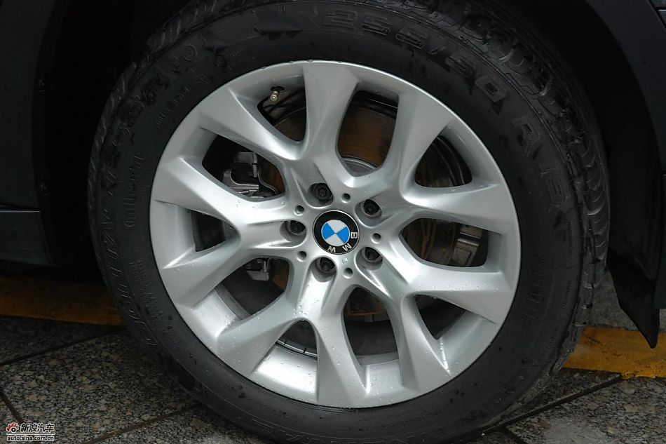 新宝马X5外观细节