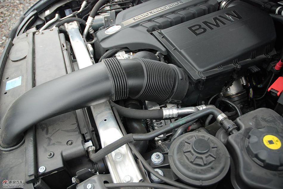 新宝马X5发动机