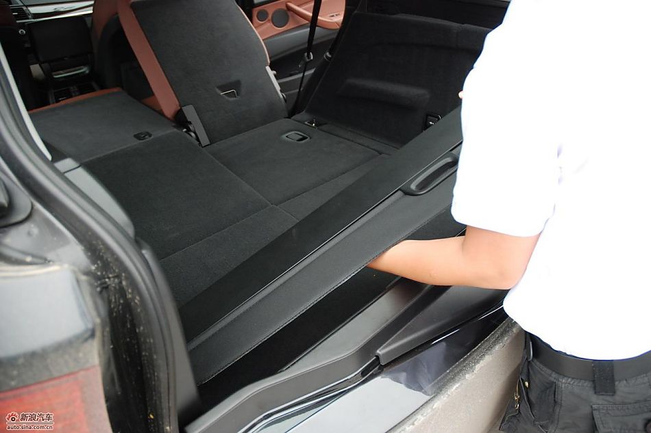 新宝马X5内饰