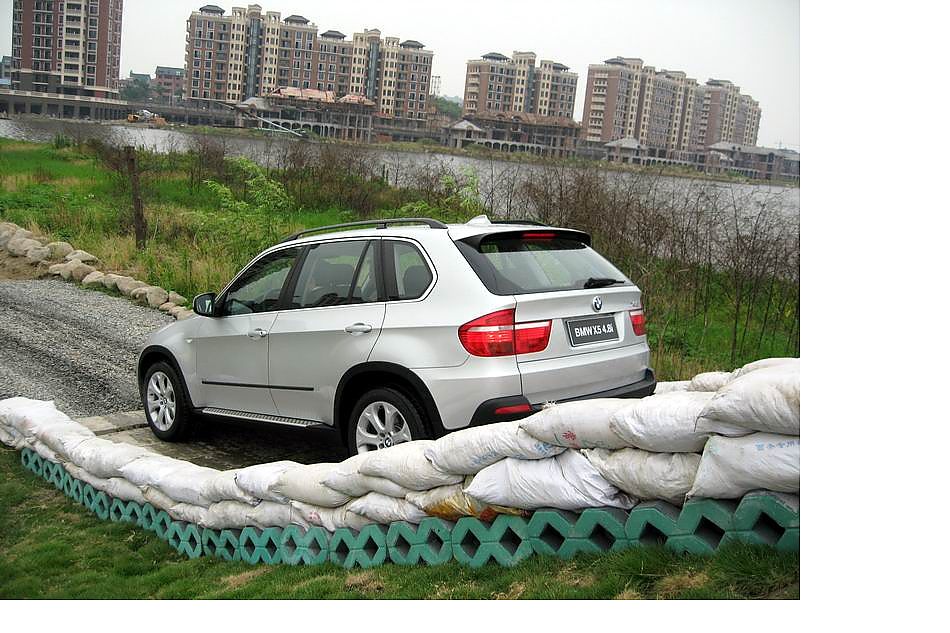 新一代BMW X5
