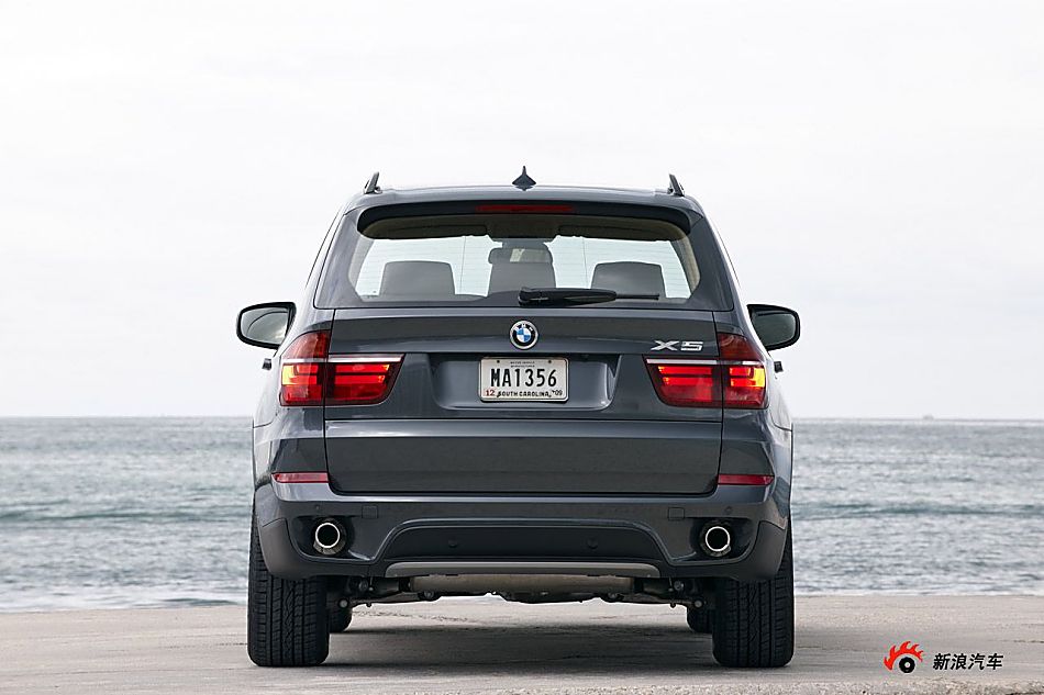 新宝马X5
