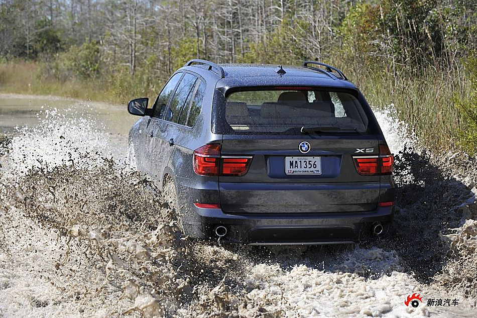 新宝马X5