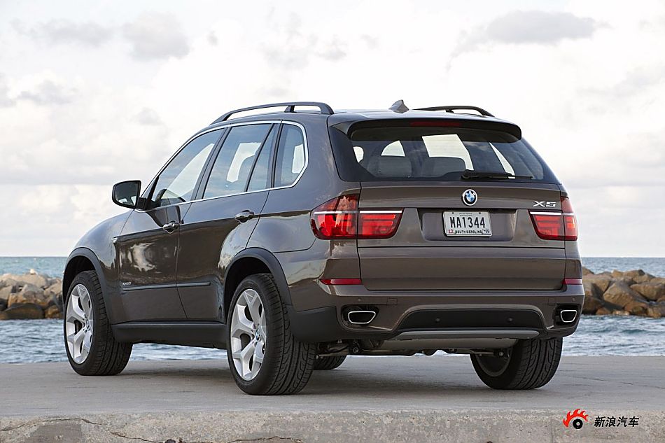 新宝马X5