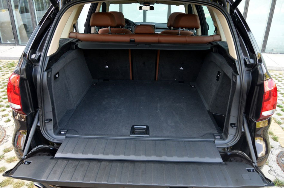 2015款 xDrive28i 座椅空间