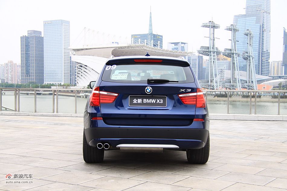 图为全新宝马X3外观