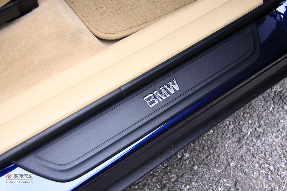 图为全新宝马X3内饰细节