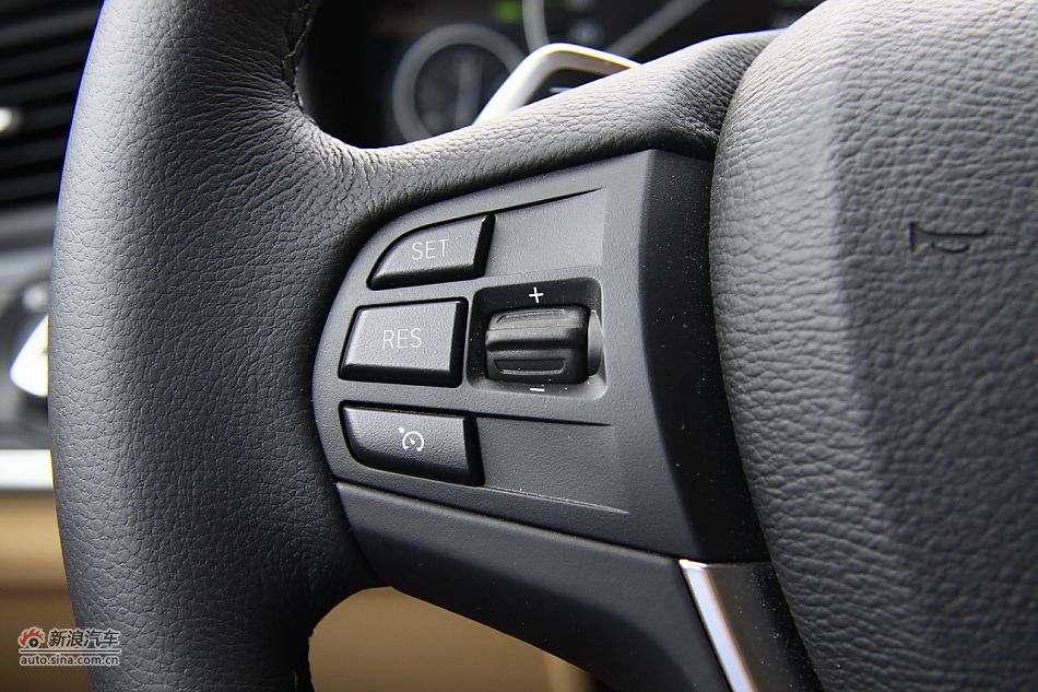 图为全新宝马X3内饰细节