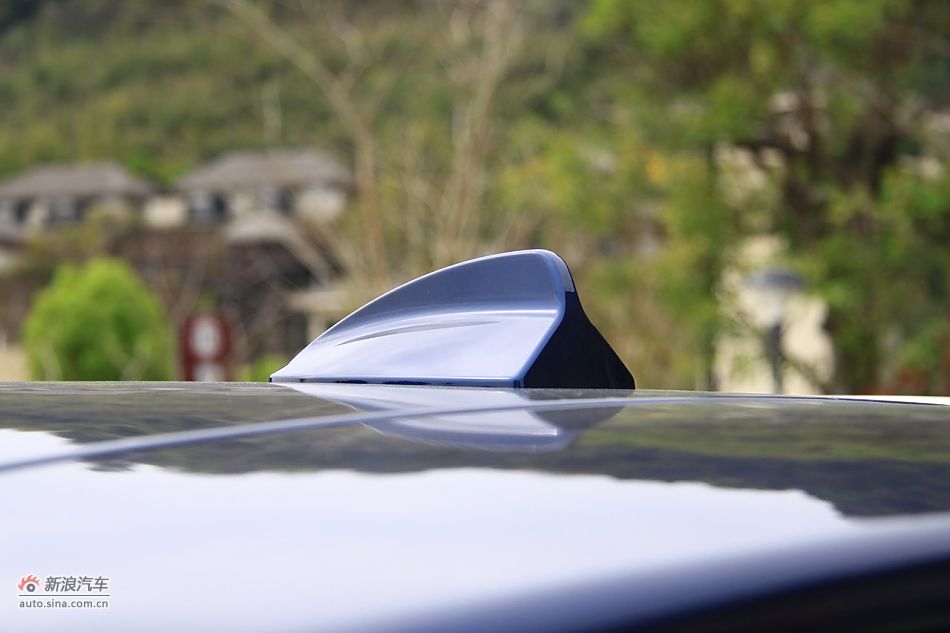 图为全新宝马X3外观细节