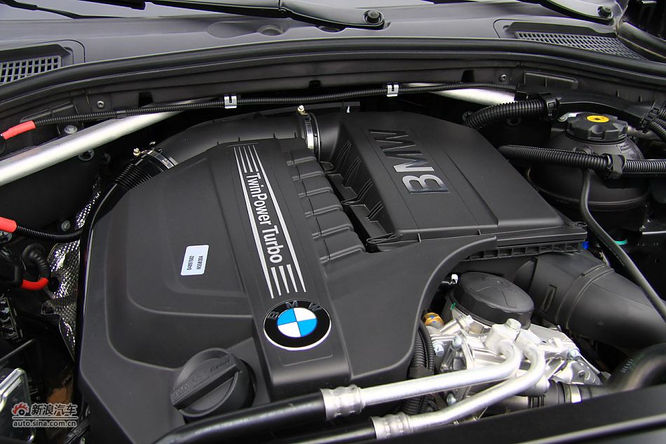 图为全新宝马X3发动机